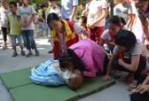 漯河红会在世界急救日期间开展送医活动 - 红十字会