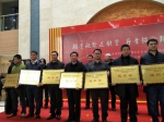 省教育厅在河南省离退休干部纪念建党95周年、红军长征胜利80周年书法绘画作品大赛中受表彰 - 教育厅