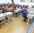 郑州市中原区伏牛路第四小学教室内放置了空气净化器。 - 新浪河南