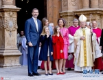 西班牙王室出席复活节活动 小公主甜美抢镜（组图） - News.He-nan.Com