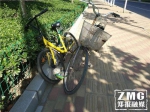 郑州共享单车被上锁 维修人员没撬锁却留了张字条 - 新浪河南