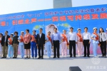 郑州市总工会为12名“最美护士”颁发市五一劳动奖章 - 总工会