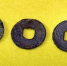 日本出土3枚中国青铜币：距今2000多年 3枚呈重叠状甚是罕见 - 河南频道新闻