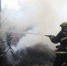 儿童玩火险把家烧 获嘉消防救火救人 - 消防网