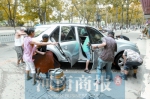6名洗车工4名是残障人士 郑州这家洗车店不一般 - 河南一百度