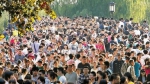 杭州发布游客集聚高峰“预判”，游客可用手机查询 - 河南频道新闻