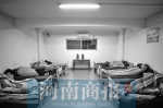 郑州市民政部门雪夜“扫街寻人” 救助无家可归的流浪者 - 河南一百度