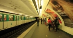 巴黎地铁被毒贩和瘾君子“占领” 司机发起大罢工 - 河南频道新闻