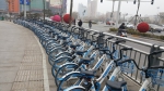 哈罗单车疑再次顶风投放 郑州市民忧共享单车增长"太疯狂" - 河南一百度