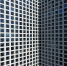 密集恐惧症者慎入！郑州“X”形大楼安装3000多窗户 - 河南一百度