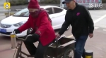 郑州99岁老太骑三轮车锻炼 仨儿子轮流“盯梢” - 河南一百度
