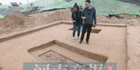 郑州一工地 “扎堆儿”191座墓葬 - 河南一百度