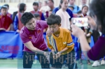 河南老乡邓亚萍再回郑州 “体育是最好的挫折教育” - 河南一百度