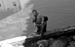 郑州大石桥金水河救人后默默离开的男子找到了 - 河南一百度