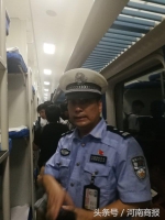 老师弄丢学生120张火车票，郑州民警寻找拼时速，发车前1分钟送回 - 河南一百度