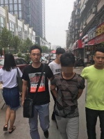 郑州2年轻女子凌晨被5男约出去唱歌，谁知竟遭暴打，手机还被抢走 - 河南一百度