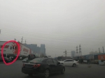 郑州这个路口的红绿灯，司机把头伸出窗外才能看清？ - 河南一百度
