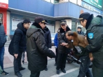 男子郑州偷手机被监控拍到 第二次去行窃被当场认出 - 河南一百度