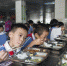 校外午托问题多，郑州市政协委员提议在小学推行午餐配餐服务 - 河南一百度