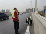 郑州快速路高架桥清扫保洁“以克论净”？记者探访 - 河南一百度