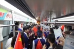 地铁快闪、跑男入团……郑州青年“致青春” - 河南一百度
