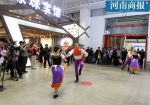 未来一周郑州这里热闹了：能免费品尝进口水果、还能欣赏特色舞蹈 - 河南一百度
