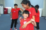 郑州一家公司为45个孩子办起一个夏令营 - 河南一百度