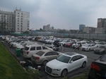 郑州这座停车场被城管取缔后仍在收费?有关部门：将依法处理 - 河南一百度