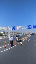 郑州机场周围交通专项整治，3864辆违法车被抓拍并上传 - 河南一百度
