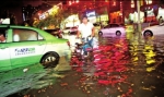 郑州昨迎大暴雨 短短3小时降雨量突破100毫米 - 河南一百度