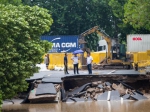 郑州暴雨后这段路塌陷数十米成“大坑”相关部门：维修需3个月 - 河南一百度
