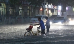 一场雨“泡汤”了回家路，郑州的排水为啥这么缓慢？ - 河南一百度