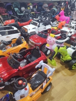 郑州市民给孩子拼装儿童电动车时遭电击，业内人士：有爆炸风险 - 河南一百度