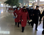 实拍大年三十的郑州东站：乘客稀少，口罩成出门必备 - 河南一百度
