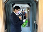 开往“春天”的列车：河南600多人务工专列赴杭州 - 中国新闻社河南分社