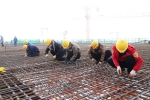 重点民生工程复工探访| 郑州南站逐渐复工，工人上班需过三道岗 - 河南一百度