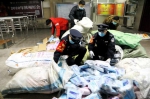 郑州、济南铁警联合查获假冒“飘安”牌口罩32万只，抓获18名犯罪嫌疑人 - 河南一百度