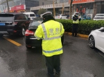 在郑州这些主干道乱停乱放，交警要出手了 - 河南一百度