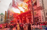 建业电影小镇恢复开园 推升级版新作品迎游客 - 中国新闻社河南分社