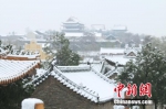 河南北部部分地区降雪 雪景图美不胜收 - 中国新闻社河南分社