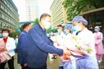 省教科文卫体工会开展纪念护士节慰问活动 - 总工会