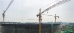 郑州迎宾大道新进展：跨机南城际铁路转体桥梁主体浇筑完成 - 河南一百度