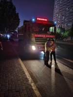 曝光！昨晚郑州这53辆渣土车、水泥罐车交通违法被查 - 河南一百度