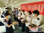 郑州 ：高姐礼仪培训 让旅客暑运出行体验更美好 - 中国新闻社河南分社