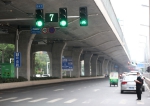 大河报呼吁郑州增设红绿灯倒计时功能，有了!现已增加了60处 - 河南一百度