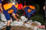 抗洪一线：豫救援力量在皖快速处置蓄洪区突发管涌 - 中国新闻社河南分社