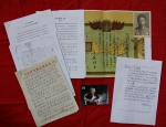 查禄鑫烈士后人向我校捐赠革命烈士证书等资料 - 河南大学