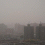 　　受浮尘天气影响，郑州城市上空灰蒙蒙一片。　韩章云 摄 - 中国新闻社河南分社
