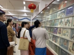 图为观众参观洛阳百年留声博物馆 受访者供图 - 中国新闻社河南分社
