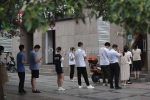停止堂食20天，郑州上班族：拎着快餐吃遍了办公室、街边和公园 - 河南一百度